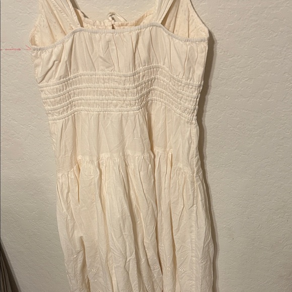 🐞LUCKY BRAND Light Cream Eyelet Midi Dress with Smocked Back size L GUC - Picture 7 of 16